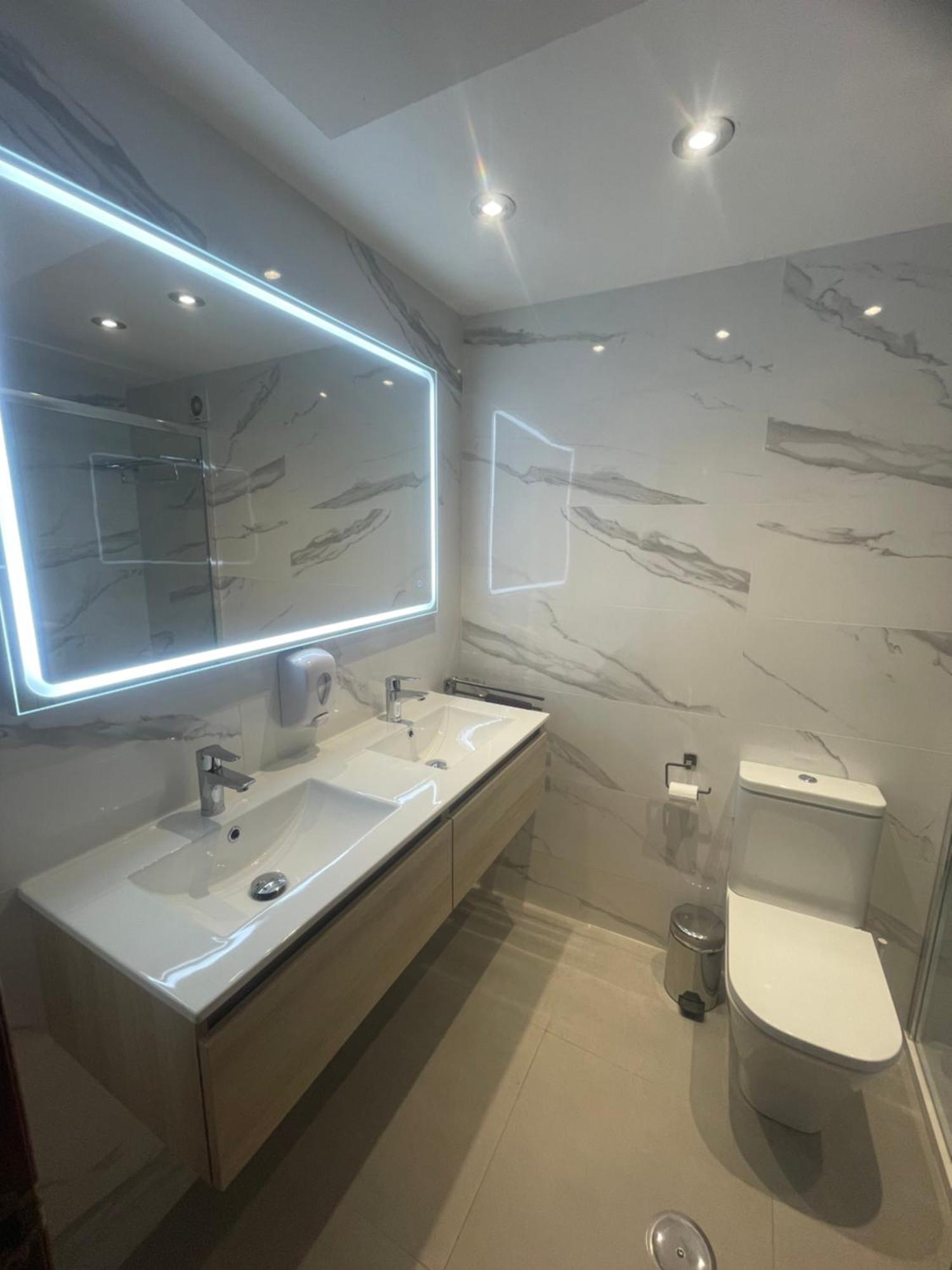 Gran Y Magnifico Apartamento En 马拉加 外观 照片